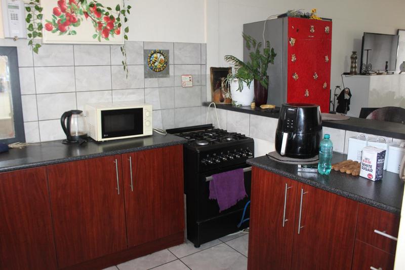 1 Bedroom Property for Sale in Avondale Western Cape